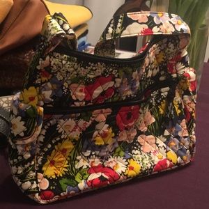 Vera Bradley - on the go crossbody Bag